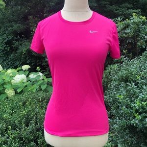 Nike workout top